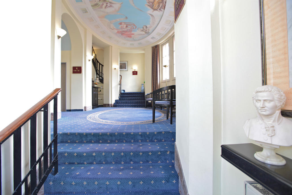 קלן Hotel Viktoria מראה חיצוני תמונה